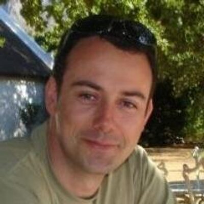 Hugo, co-organizer of Uneed Residency